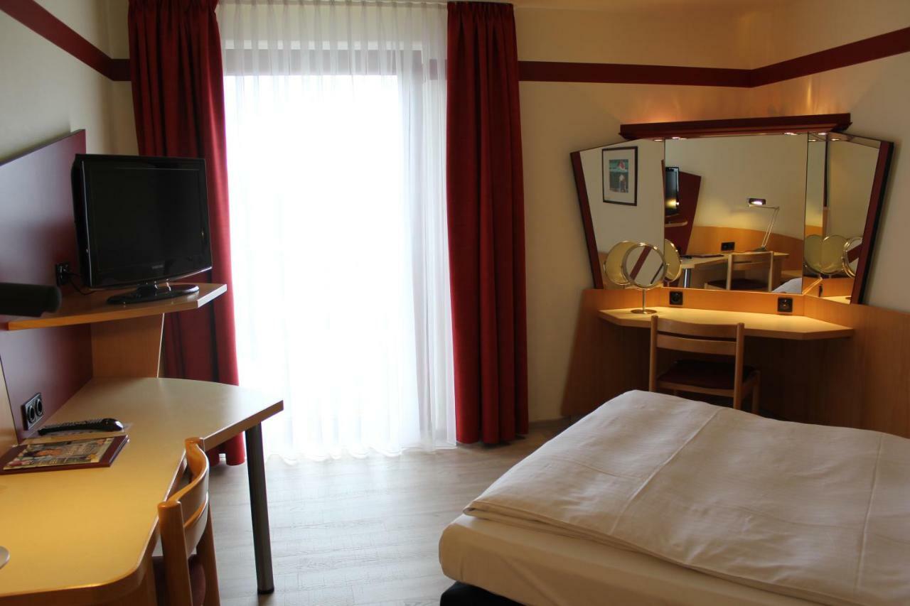 Arvena Park Hotel Нюрнберг Экстерьер фото
